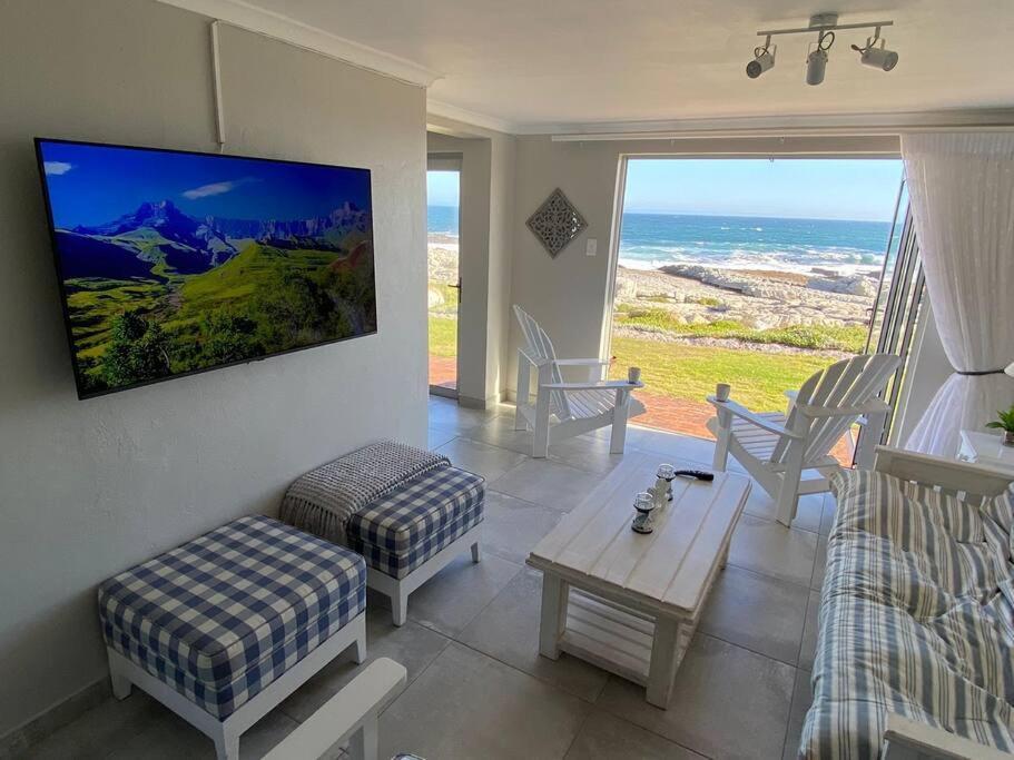 By Hermanus